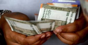 ಗೃಹಲಕ್ಷ್ಮಿ ಬಾಂಡ್ ನೀಡಲು ಲಂಚಕ್ಕೆ ಬೇಡಿಕೆ: ಲೋಕಾ ಬಲೆಗೆ ಉಮಾದೇವಿ